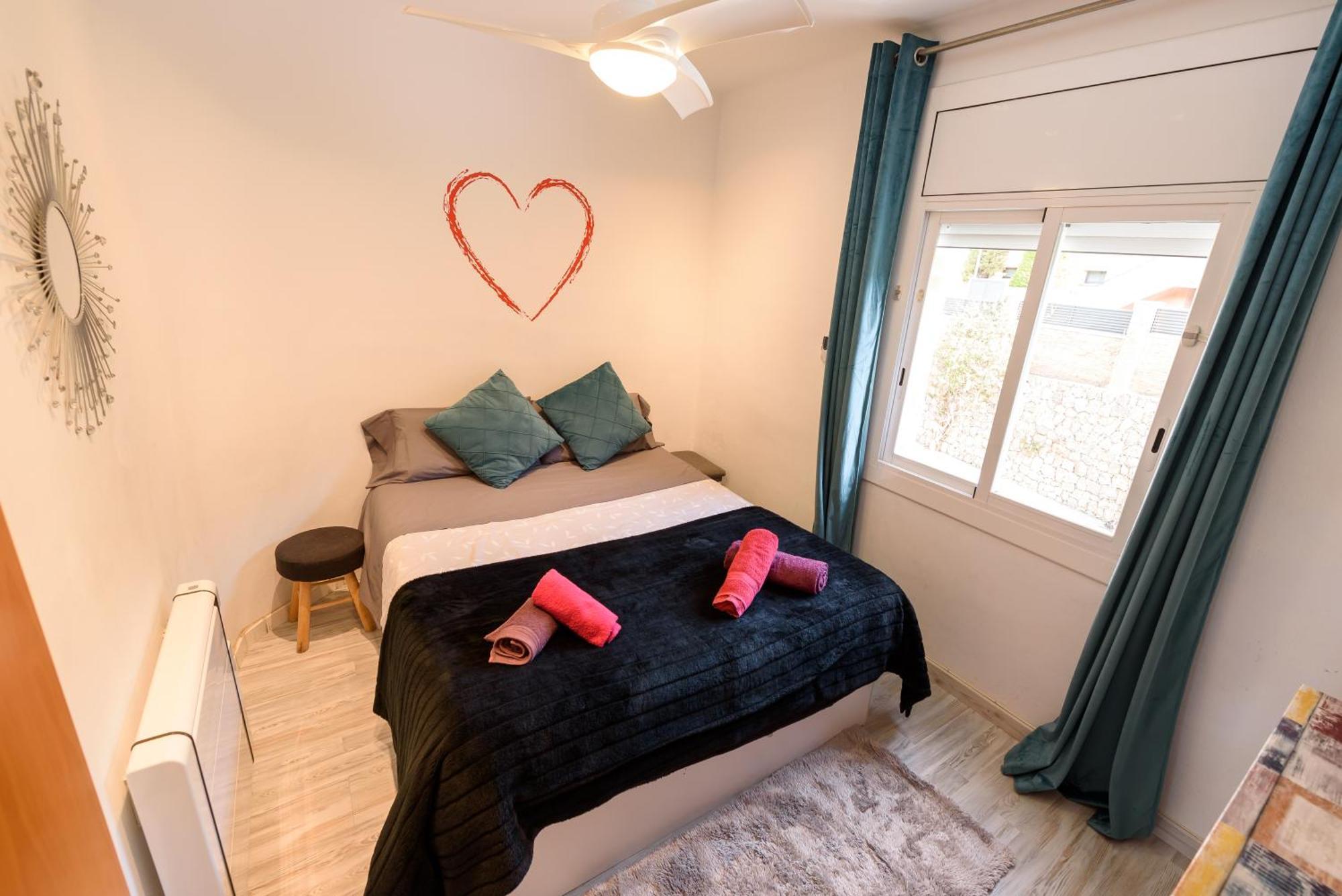 Apartamento Reisol Castelldefels Ngoại thất bức ảnh