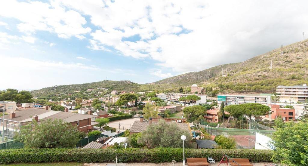 Apartamento Reisol Castelldefels Ngoại thất bức ảnh